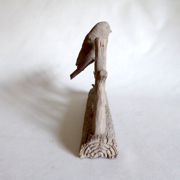 RESIN HOME SPARROW BIRD BRANCH LOG SIGN DECORATION (PRE-OWNED) - Picture 3 of 13